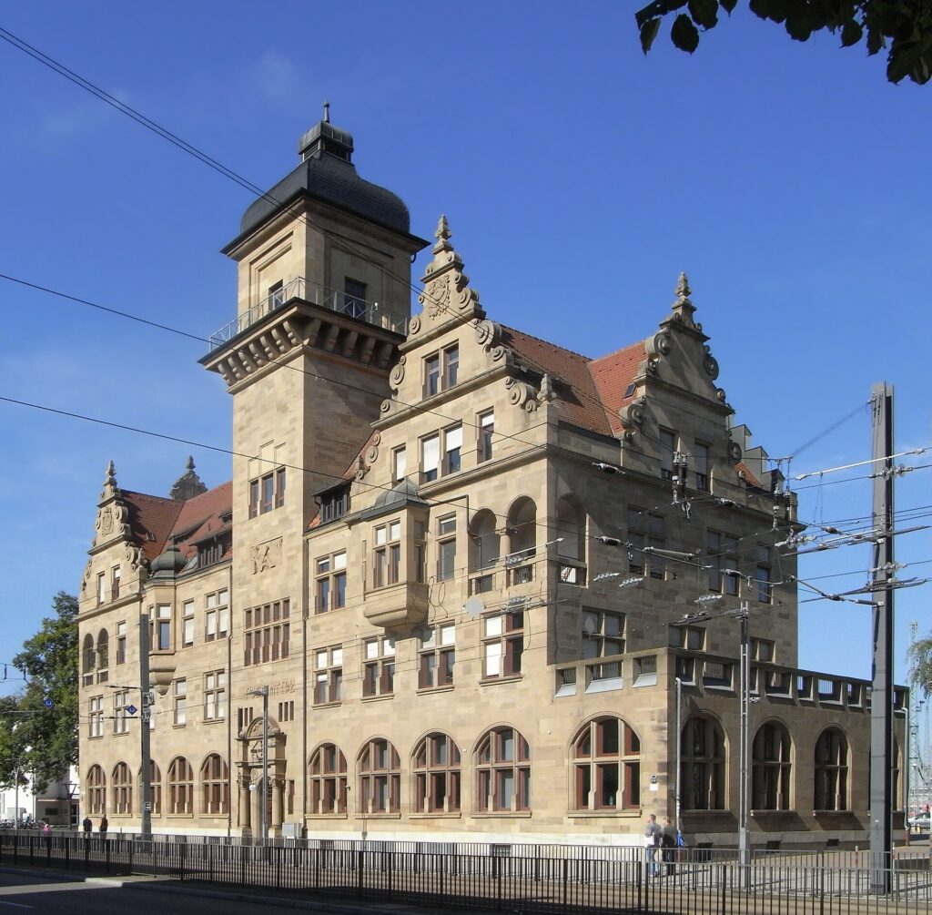 Denkmalgeschützte Altbaufassade in Heilbronn